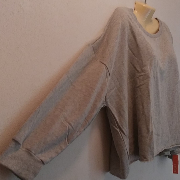 COLSIE Ladies Plus Size 3X Gray Crop Sweatshirt - Picture 3 of 8